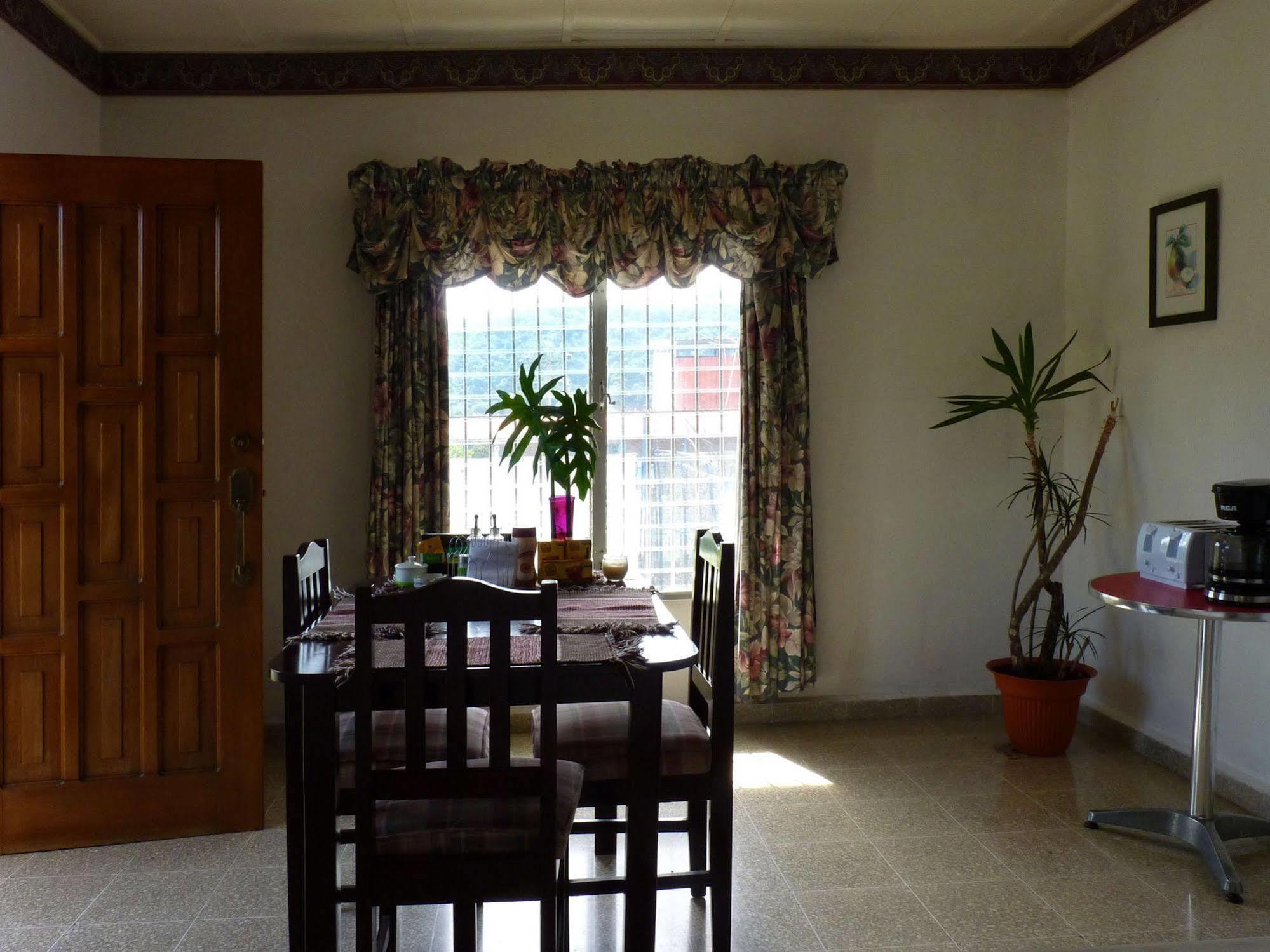 Autana Bed & Breakfast Boquete Exteriör bild